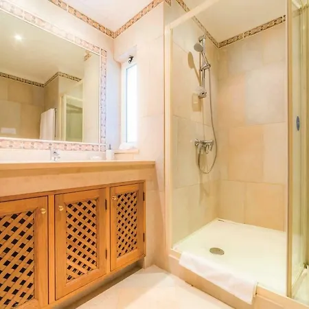 Vale Do Garrao Sleeps 6 Pool Air Con Wifi *